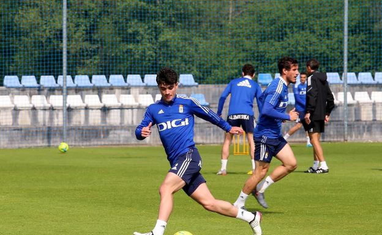 Javi Mier destaca la confianza del equipo para el final de temporada