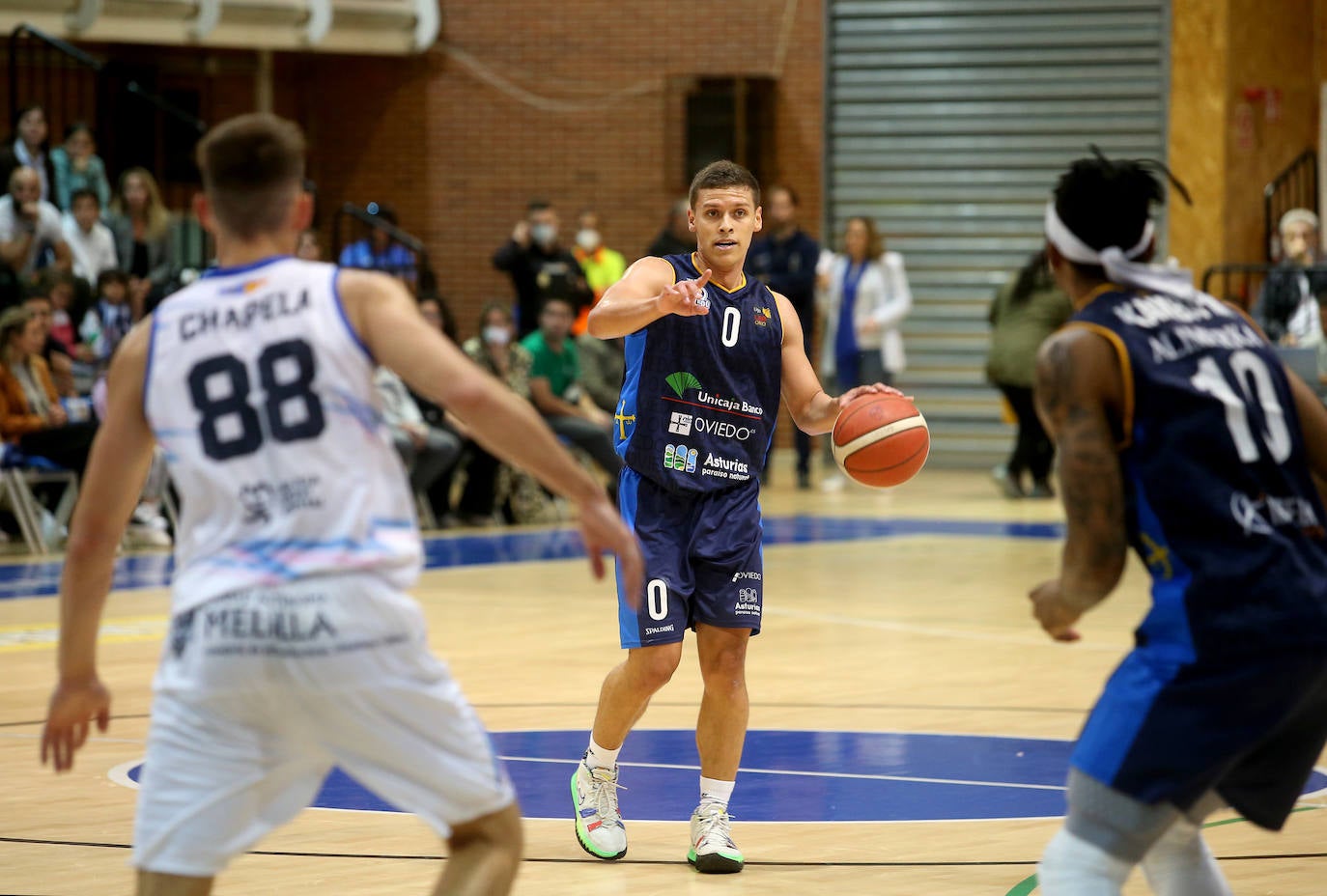 Fotos: Las mejores imágenes que deja el Unicaja Banco Oviedo y el Melilla