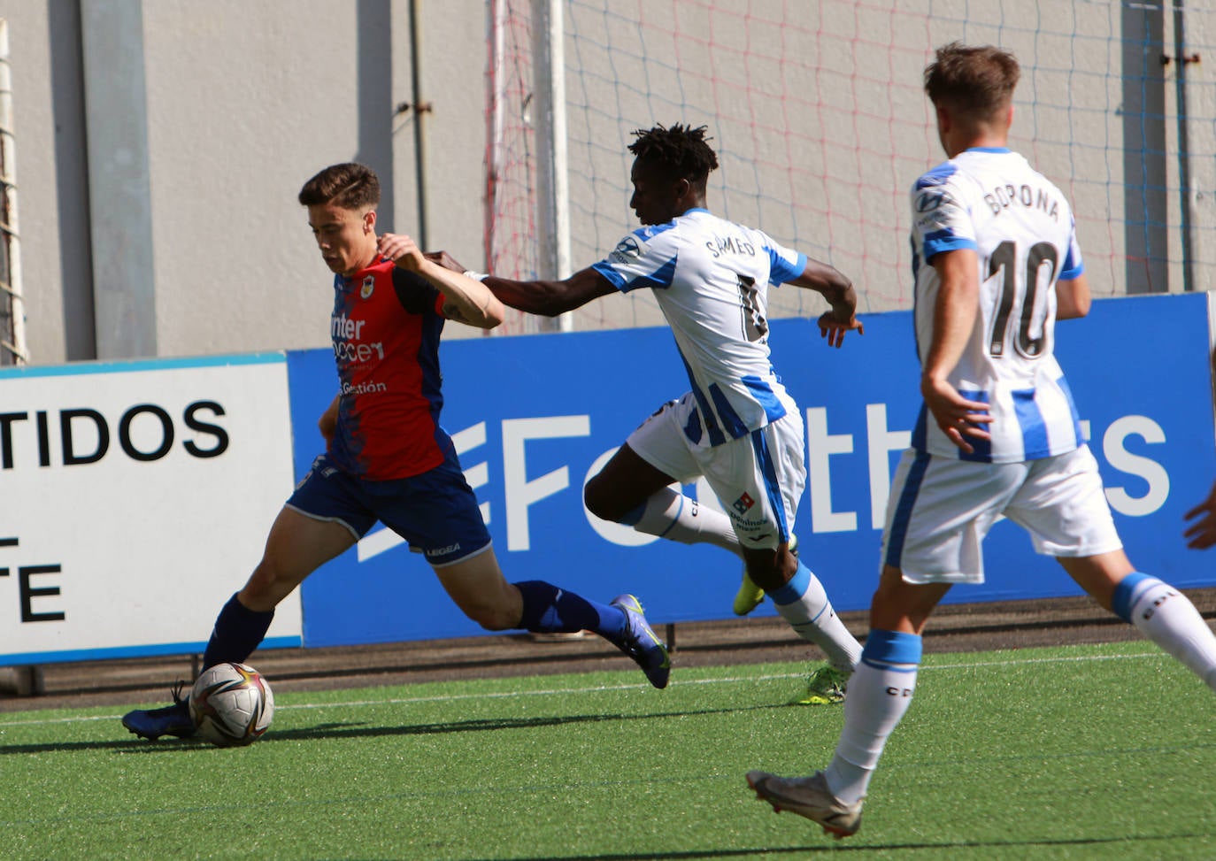 Fotos: Las mejores imágenes del Langreo - el Leganés B