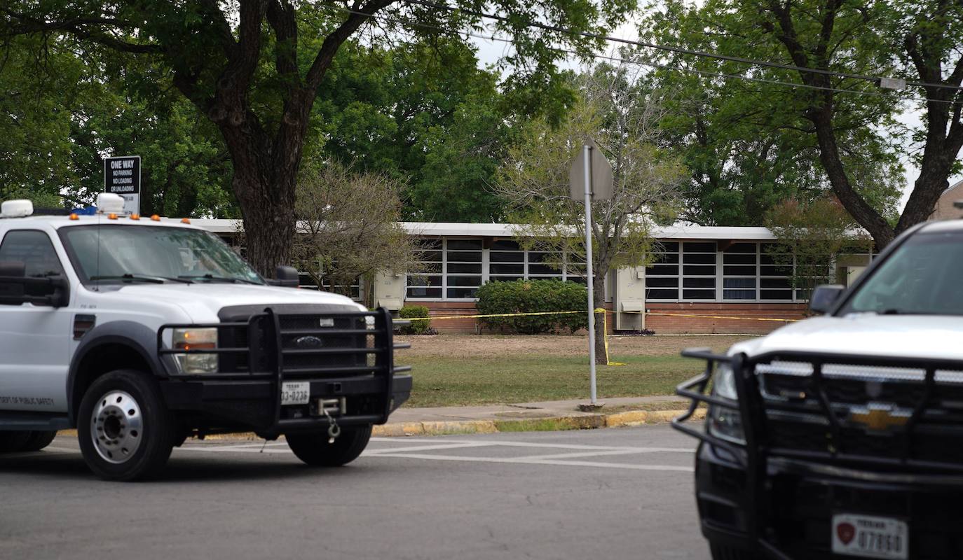 Un joven de 18 años mata a 19 niños y dos adultos en el ataque registrado en la Escuela Elemental Robb de Uvalde.