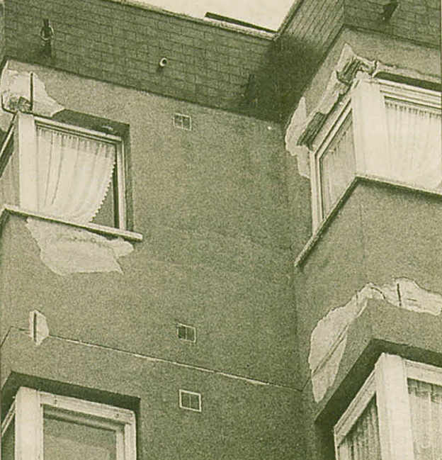 Así quedó la fachada del edificio afectado.