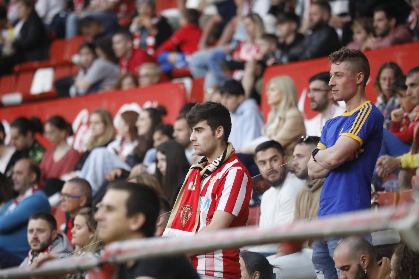 Fotos: ¿Estuviste en el Sporting-Las Palmas? ¡Búscate!