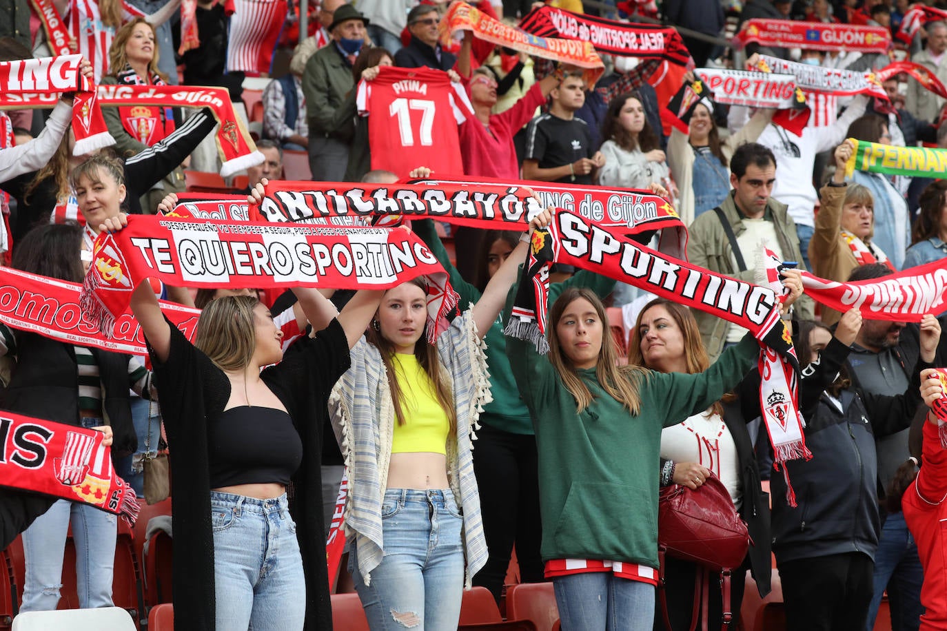 Fotos: ¿Estuviste en el Sporting-Las Palmas? ¡Búscate!