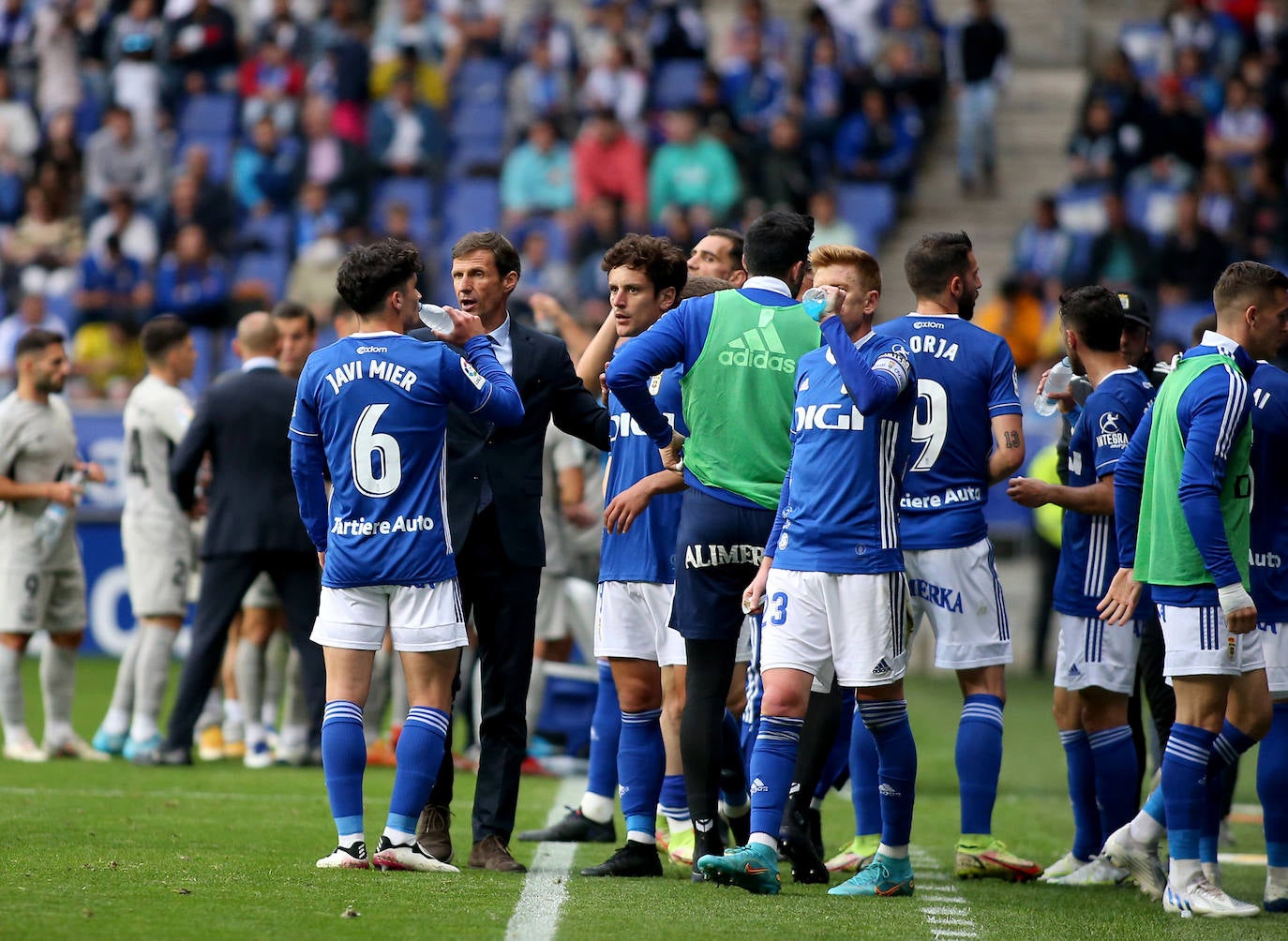 Fotos: Las mejores imágenes del Oviedo - Ibiza