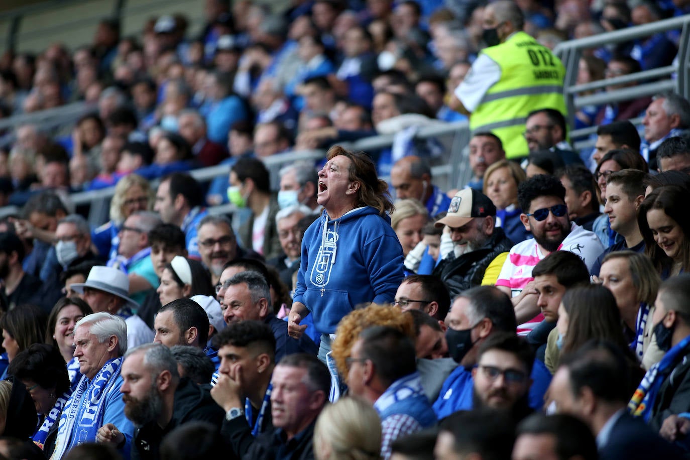 Fotos: Las mejores imágenes del Oviedo - Ibiza