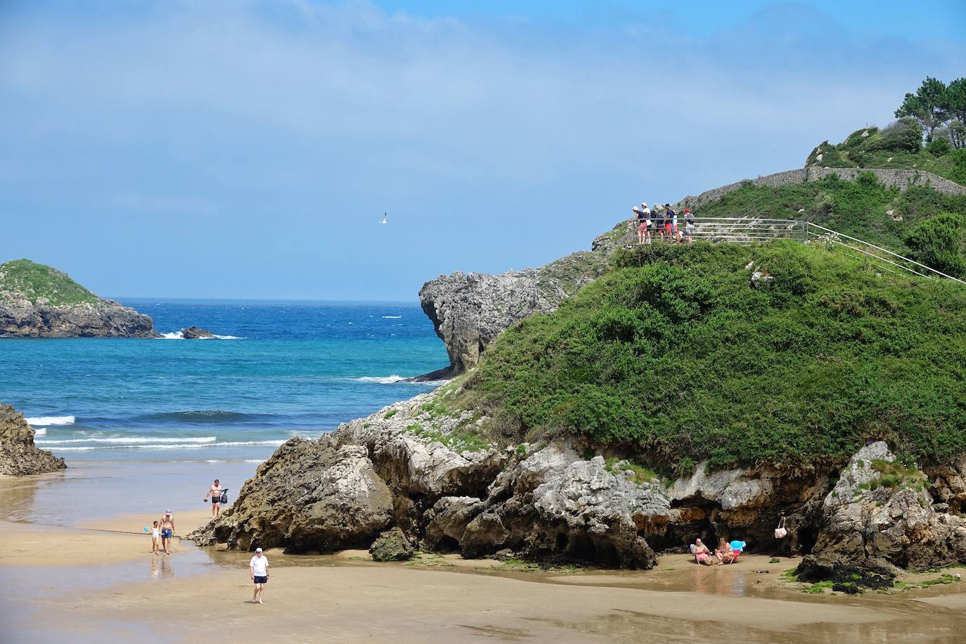 Playa de Palombina/Las Cámaras en Llanes: calidad del agua excelente.