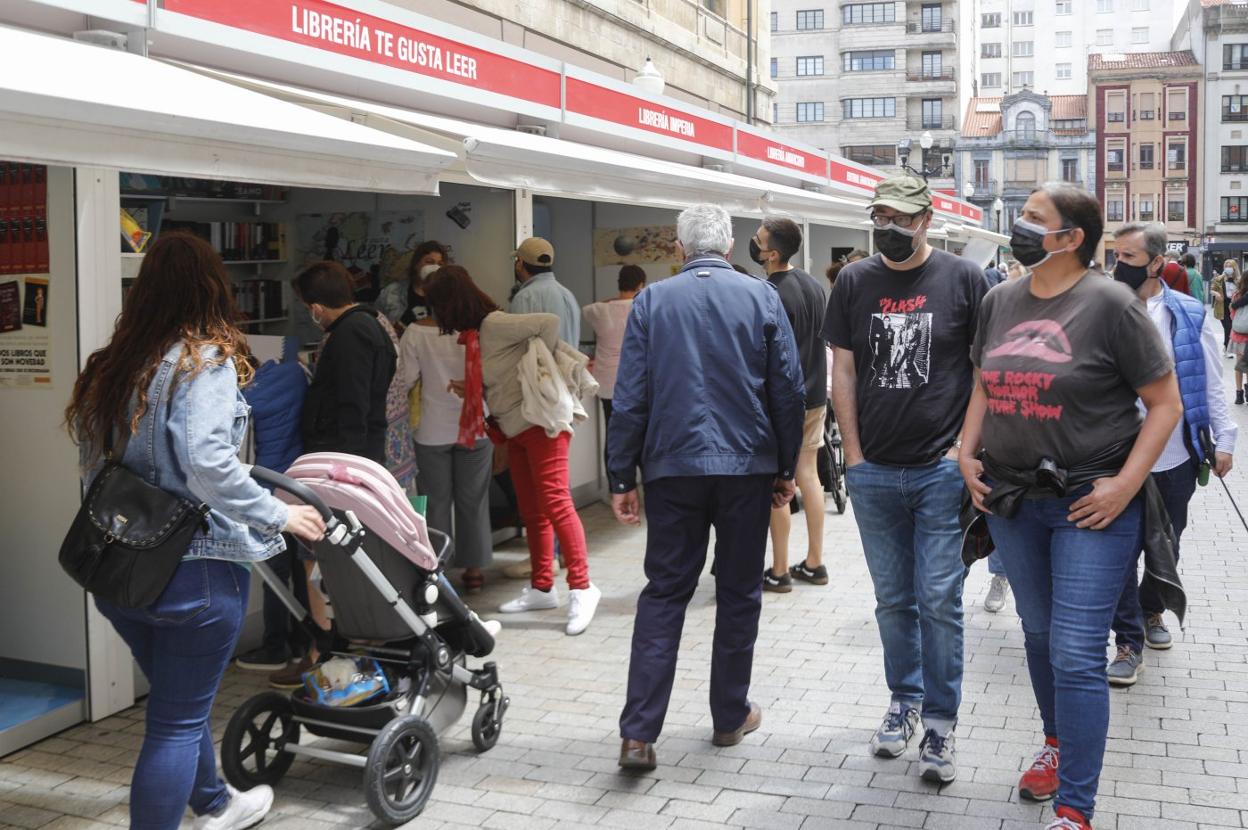 Ambiente en la pasada edición de la Feria del Libro. 