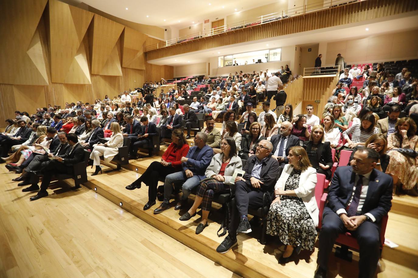 Fotos: Los jóvenes empresarios entregan los premios AJE Asturias 2022