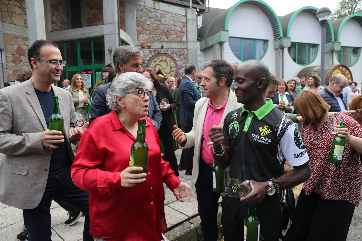 Fotos: Un brindis con sidra, de oriente a occidente