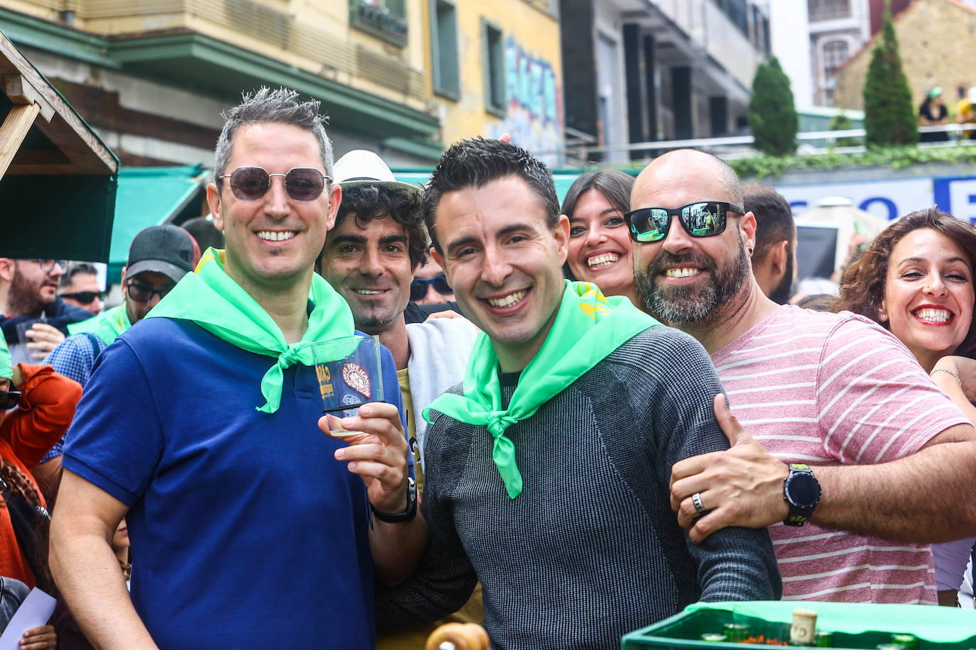 Fotos: Multitudinaria Preba de la Sidra en Gascona