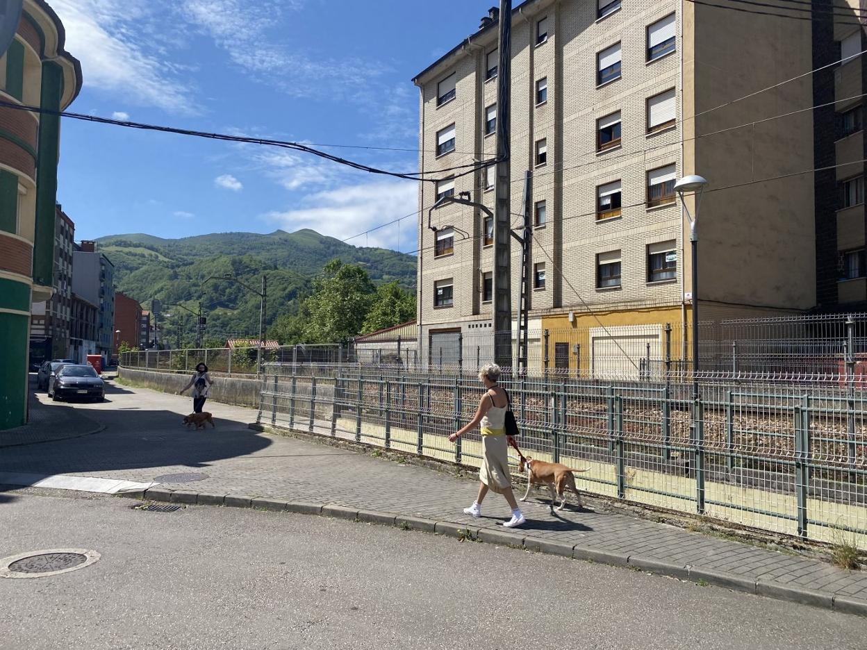 Zona de Blimea que será peatonalizada en los próximos meses para dar más seguridad a los peatones. 