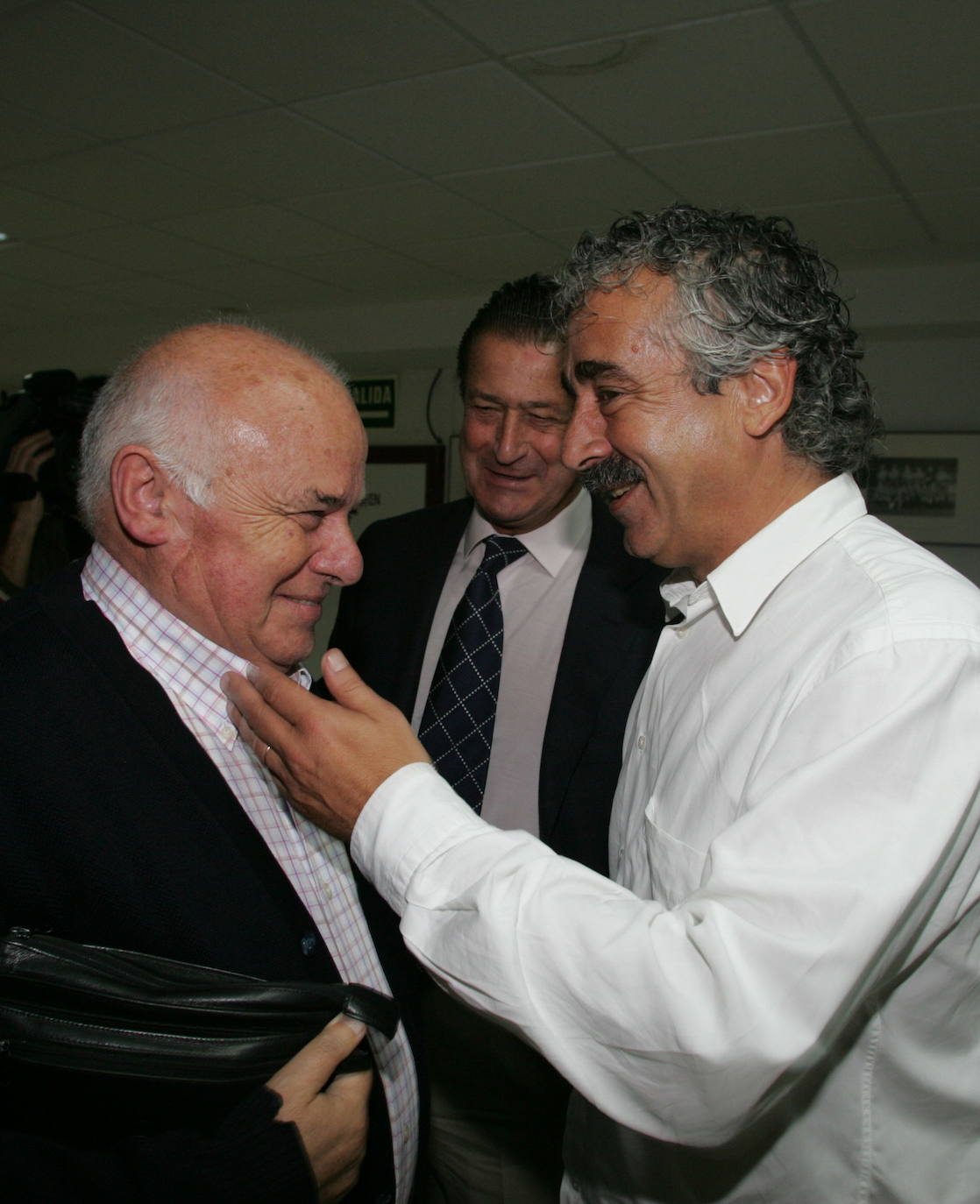 El histórico capellán del Sporting y párroco jubilado de El Coto fallece a los 85 años dejando huérfanos a un equipo, un barrio y una ciudad de su pasión futbolera, fervor religioso e infatigable sorna.