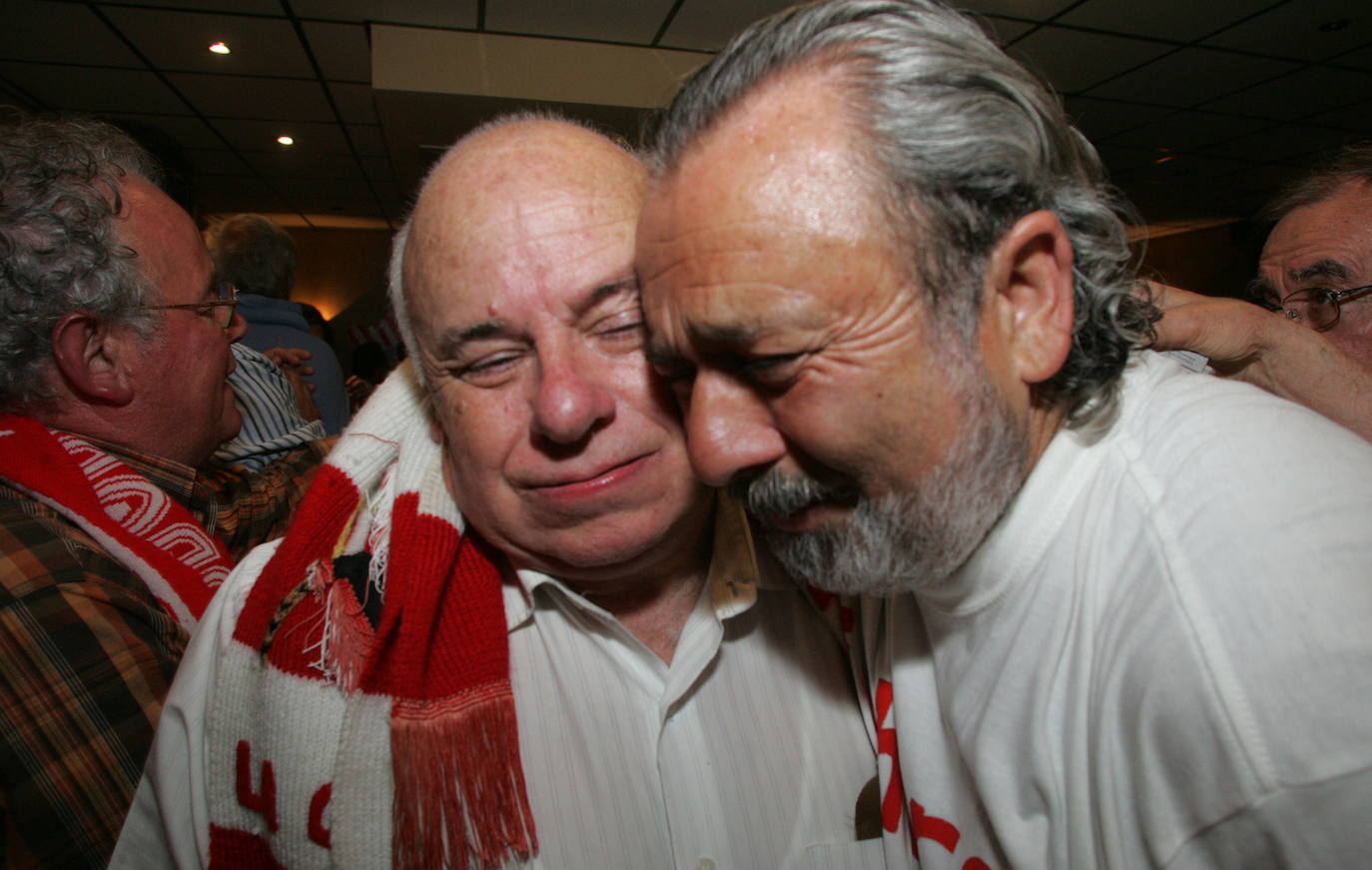 El histórico capellán del Sporting y párroco jubilado de El Coto fallece a los 85 años dejando huérfanos a un equipo, un barrio y una ciudad de su pasión futbolera, fervor religioso e infatigable sorna.