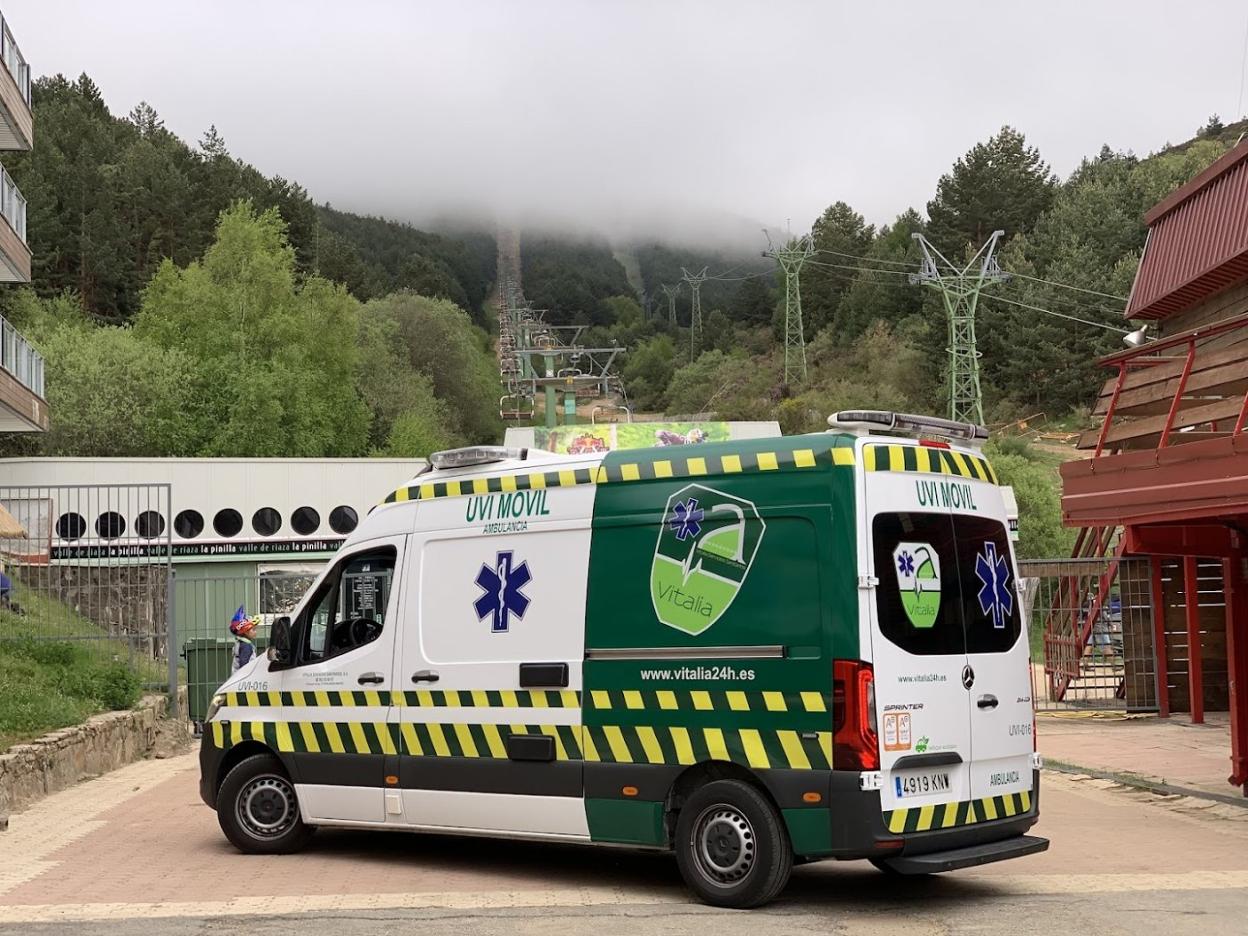 Una de las ambulancias de Vitalia. 