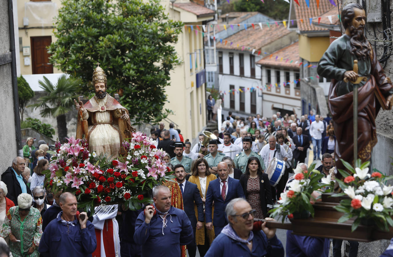Fotos: Cudillero, abarrotado de nuevo por l&#039;Amuravela