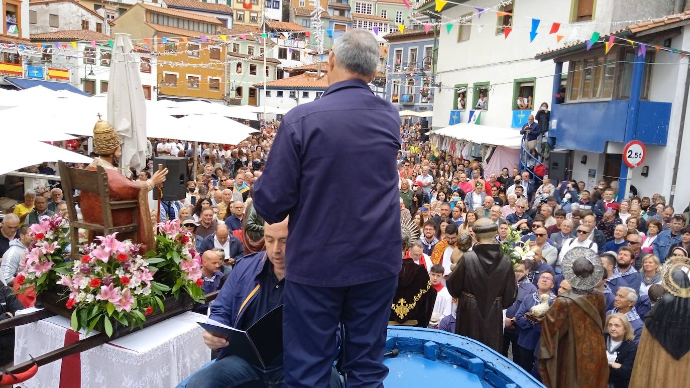 Fotos: Cudillero, abarrotado de nuevo por l&#039;Amuravela