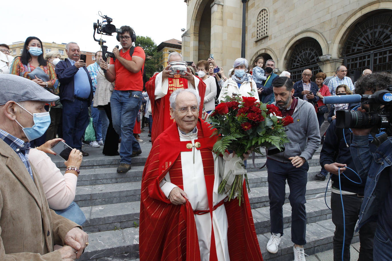 Fotos: Una bendición para «proteger Gijón»