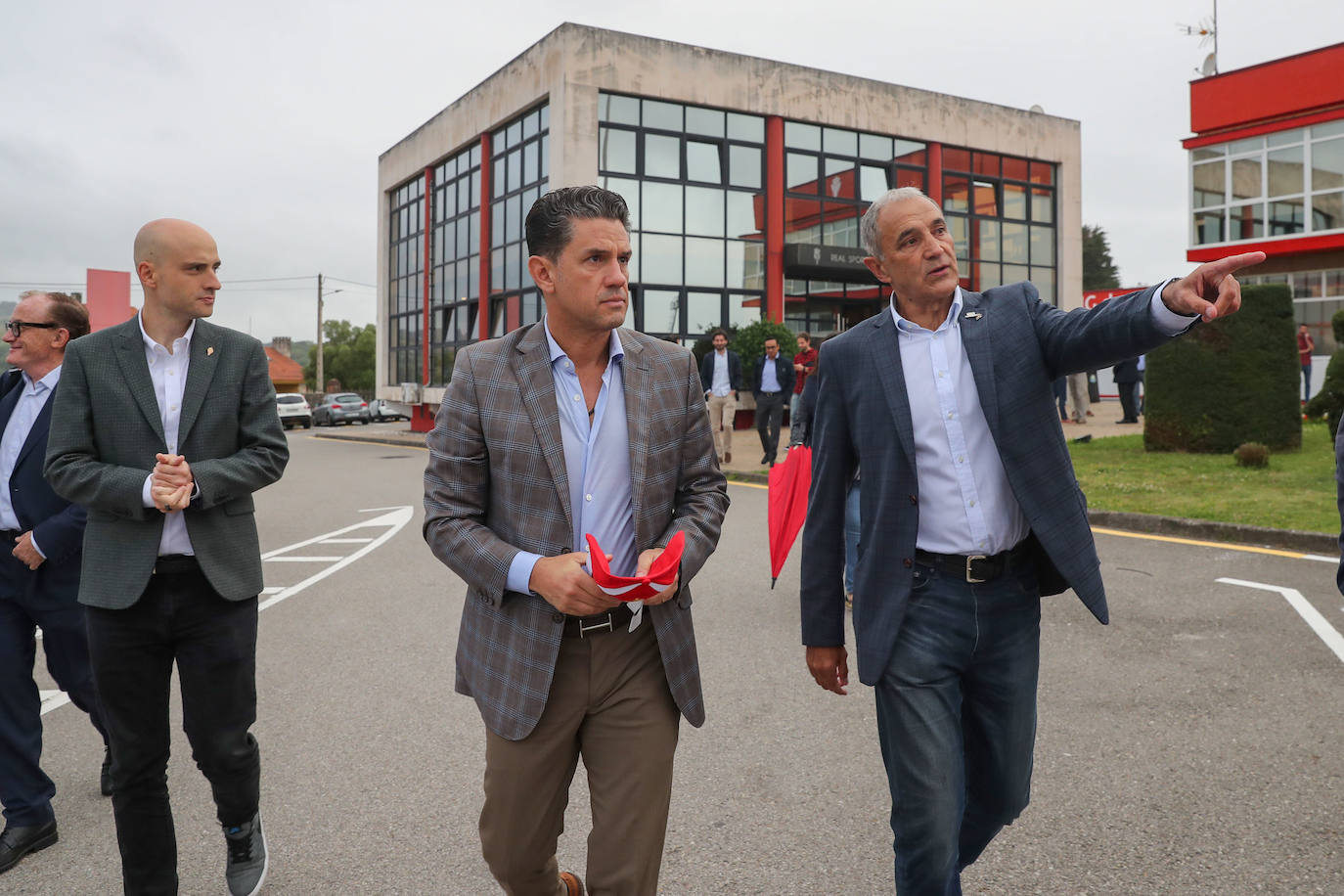 Fotos: El nuevo presidente del Sporting visita Mareo