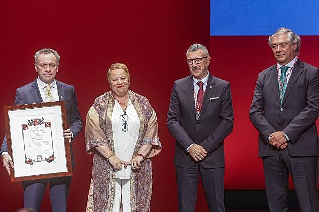 «Hemos crecido juntos, aprendiendo a mirarnos de otra manera»