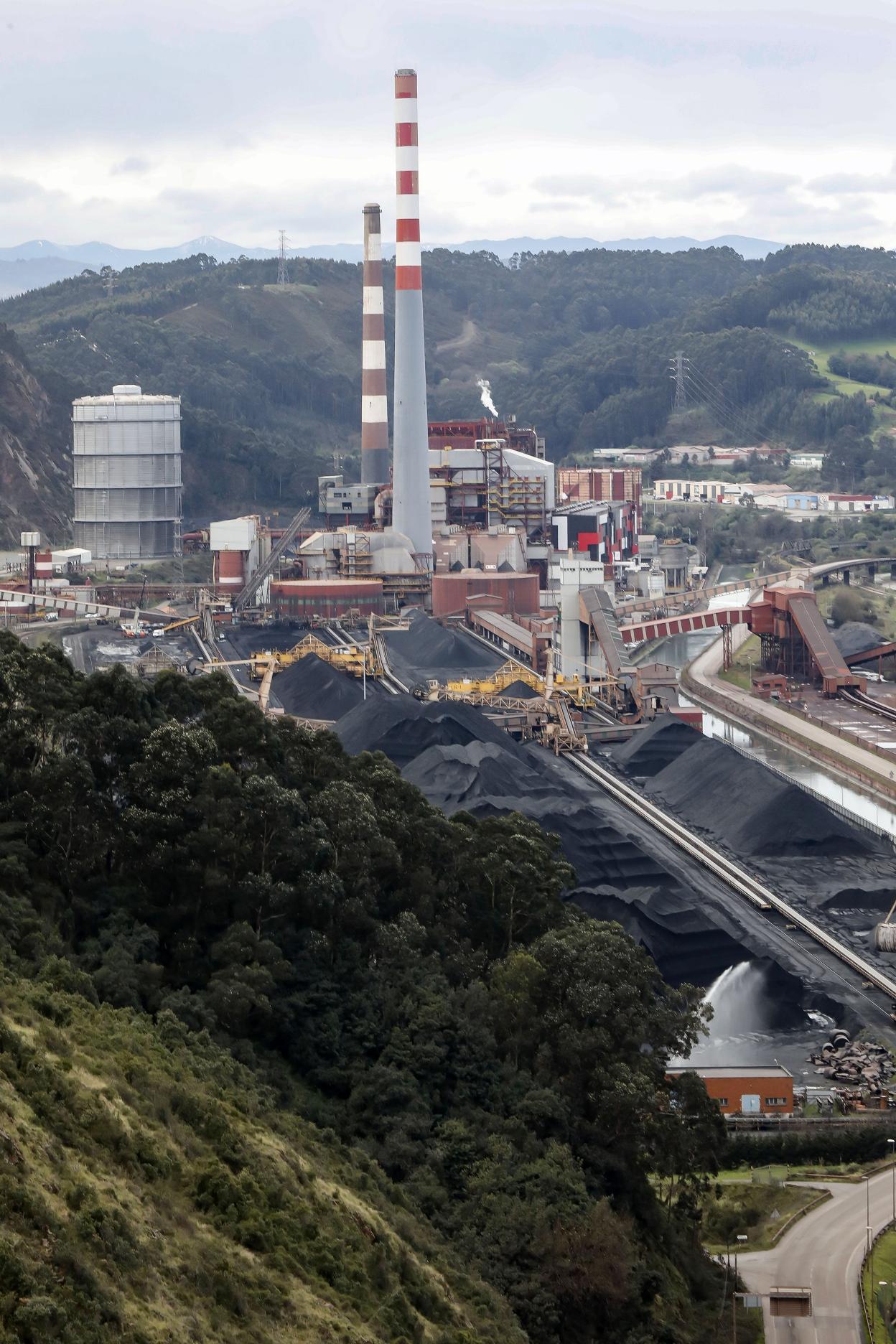 Una imagen de la térmica de Aboño, de EdP. 