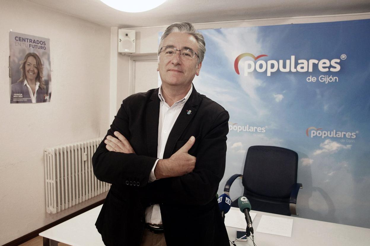 El presidente del PP de Gijón, Pablo González. 