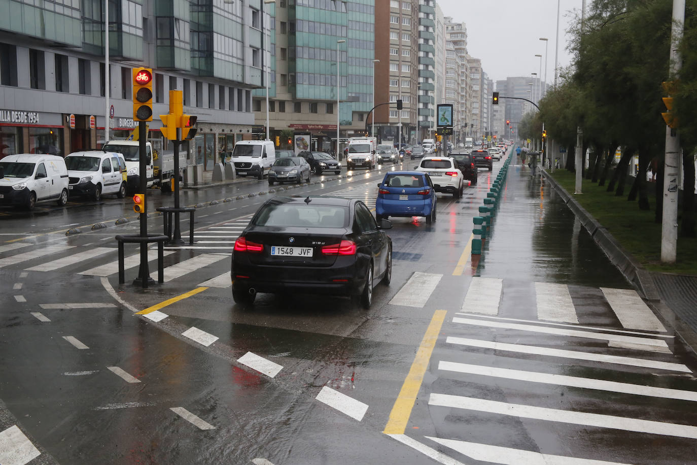 Fotos: El Muro vuelve al tráfico en doble sentido