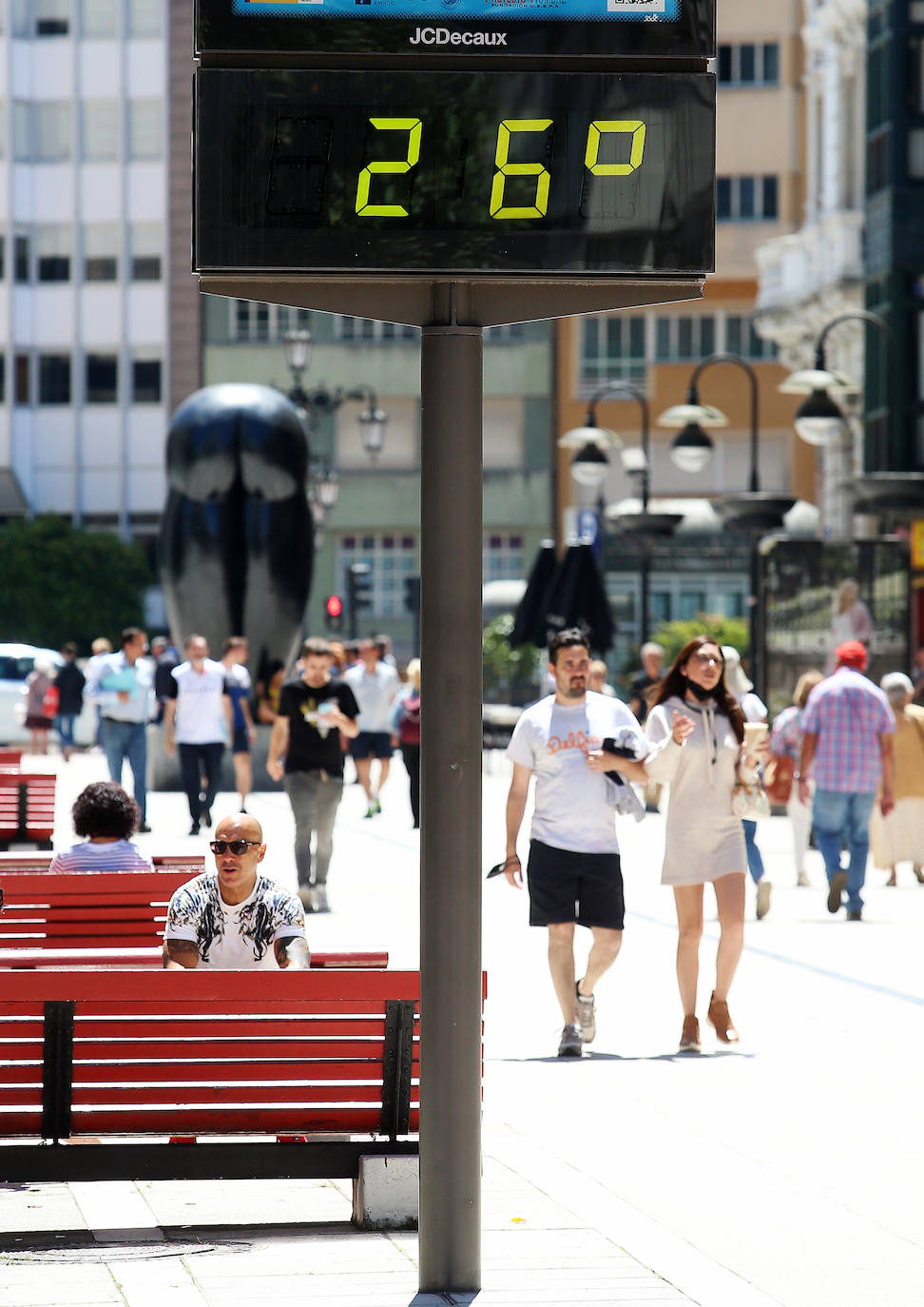 Fotos: Asturias disfruta del verano: playas y piscinas para aliviar el calor