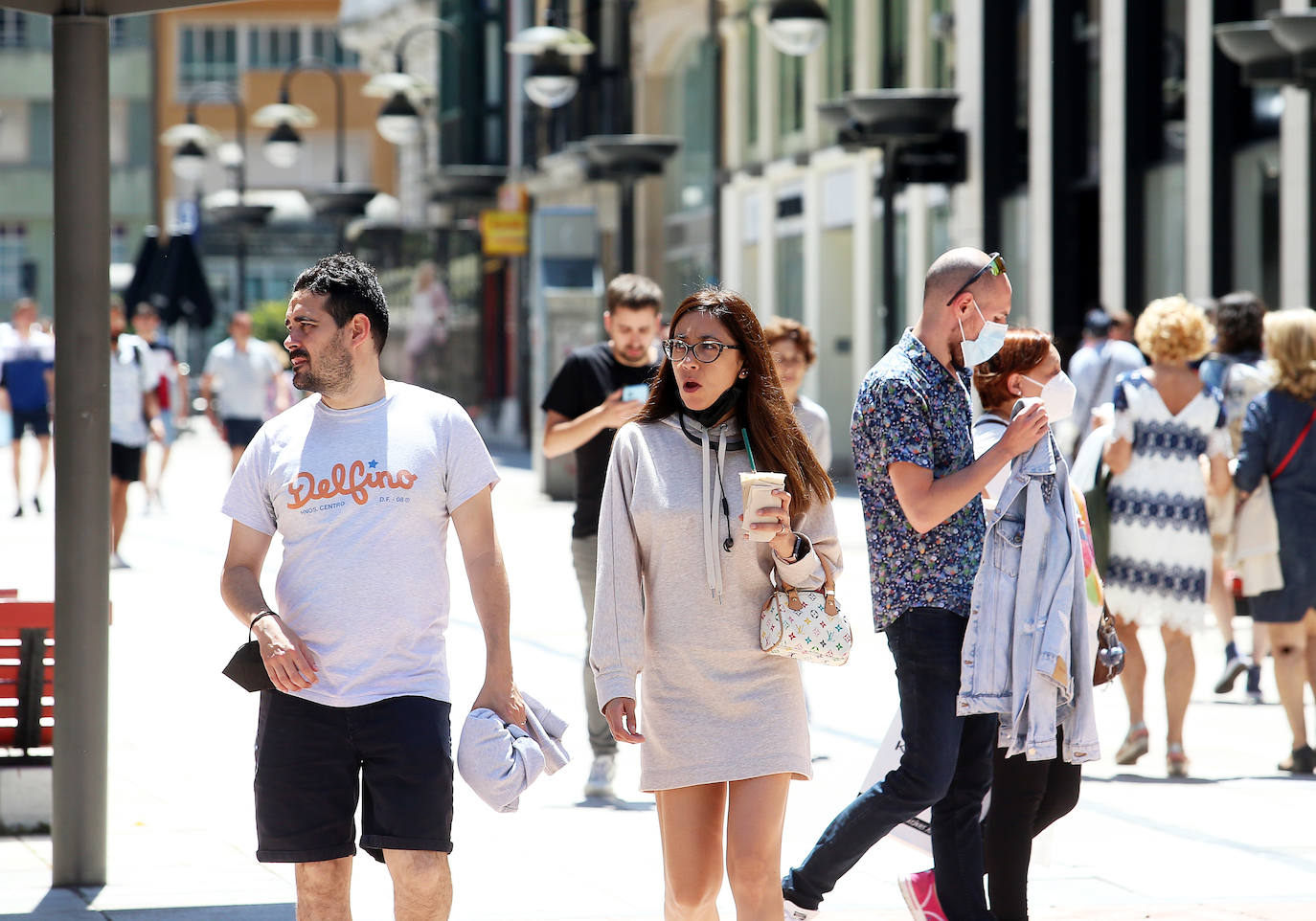 Fotos: Asturias disfruta del verano: playas y piscinas para aliviar el calor