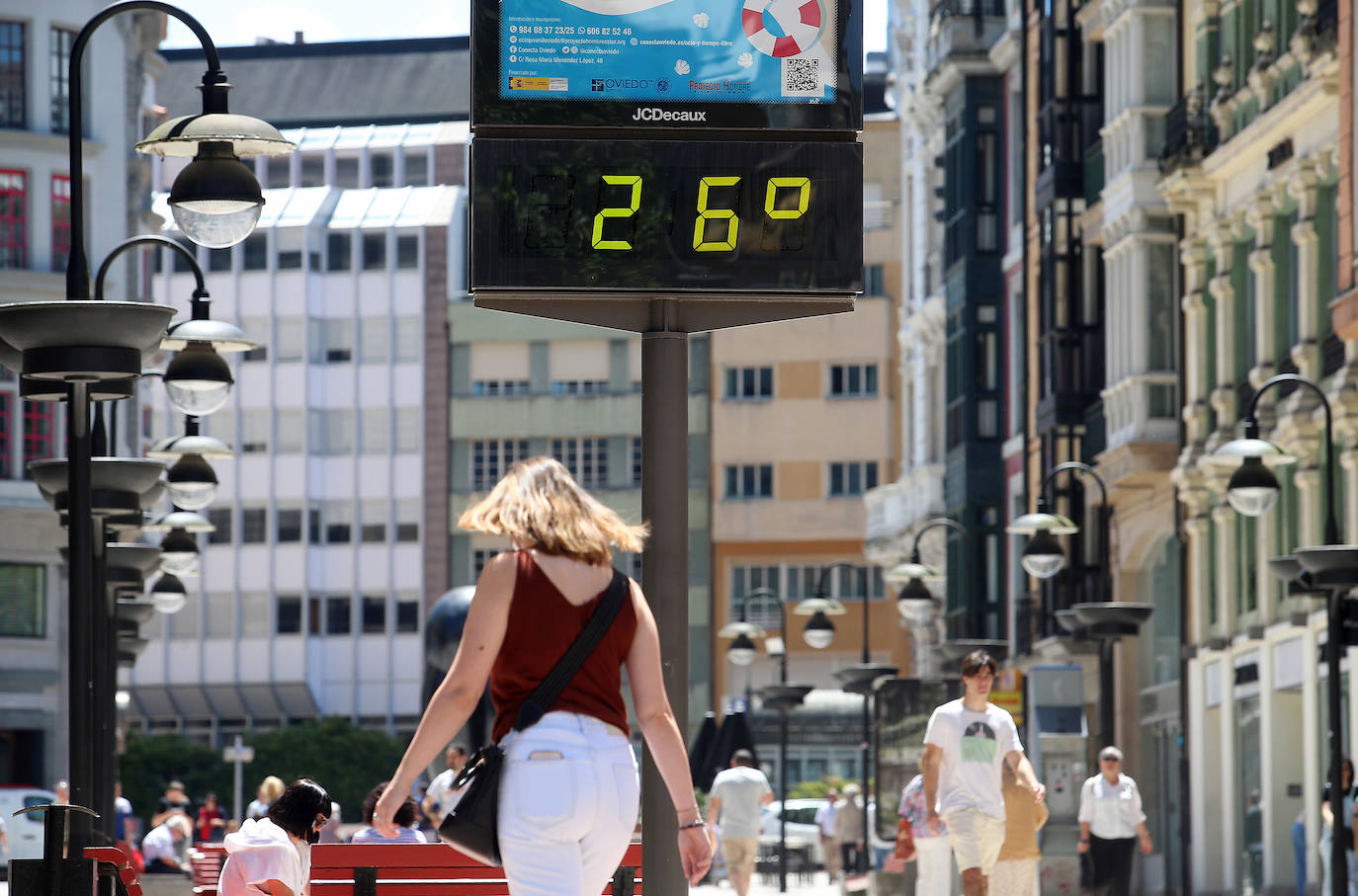 Fotos: Asturias disfruta del verano: playas y piscinas para aliviar el calor