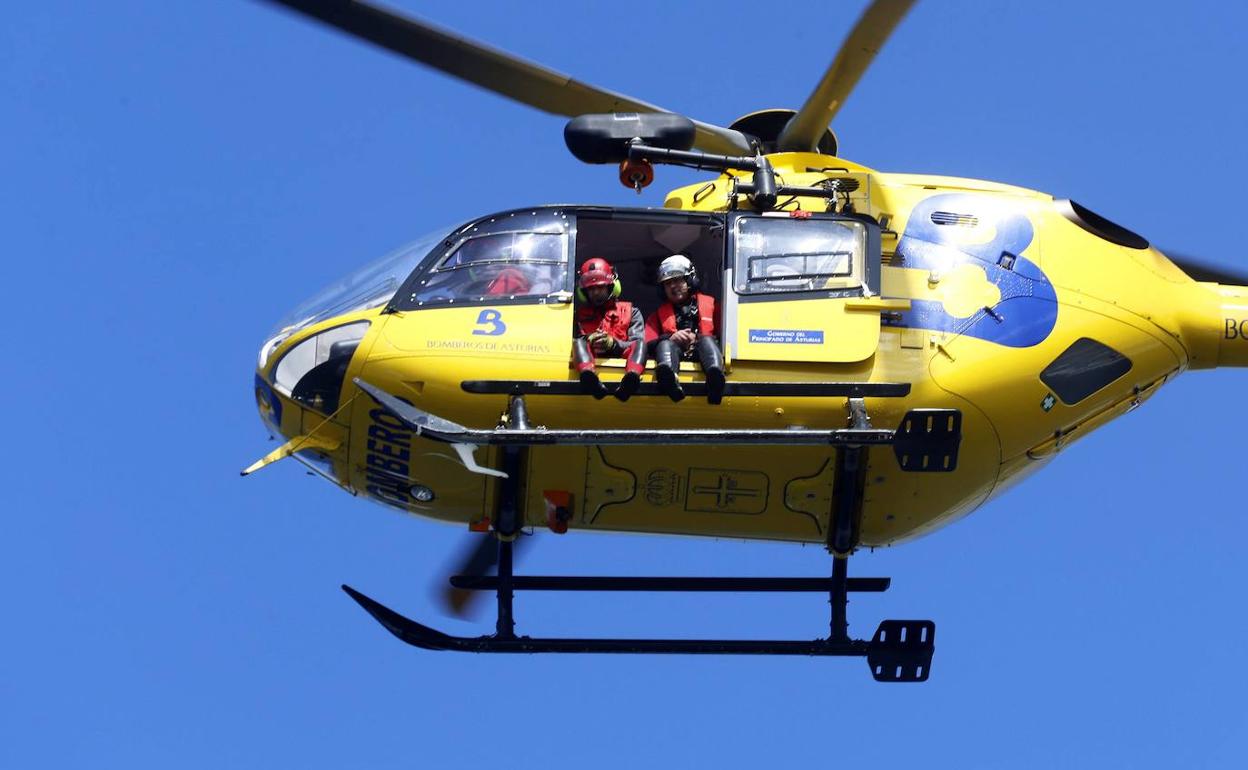 Helicóptero de Bomberos de Asturias.