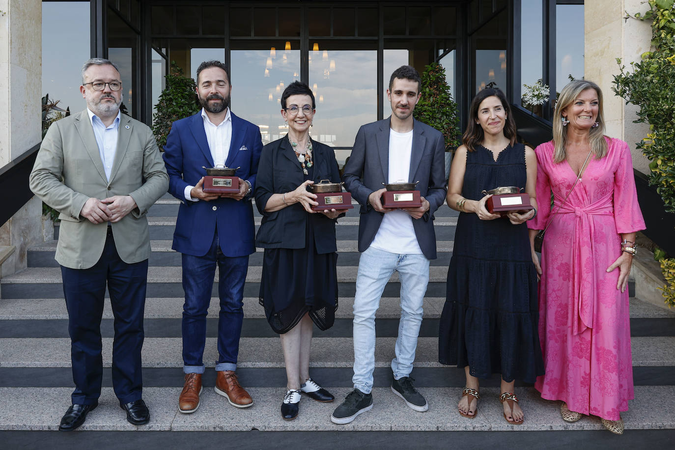 Carme Ruscalleda, La Pondala, Xune Andrade y Borja Cortina agigantan el palmarés de los premios anuales de 'Yantar'. Este lunes fueron los protagonistas indiscutibles de la gran fiesta de la gastronomía asturiana