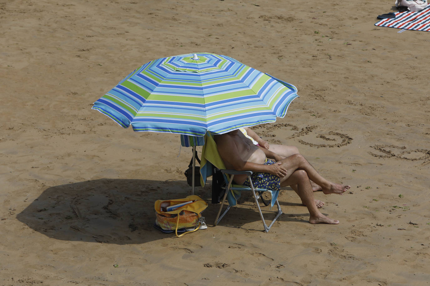 Fotos: El calor no da tregua a Asturias