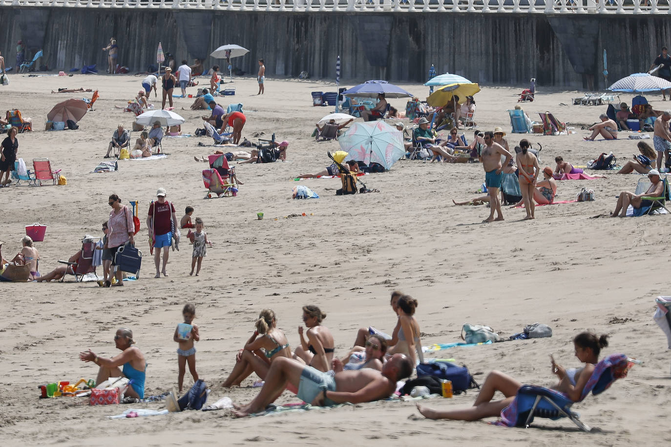 Fotos: El calor no da tregua a Asturias