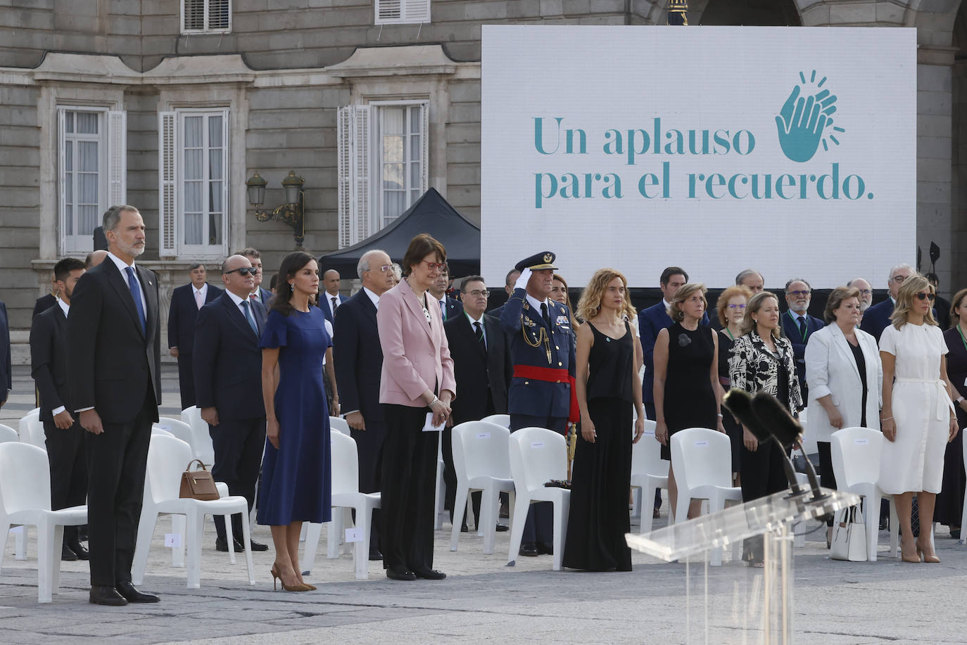 Fotos: El recuerdo de las víctimas de la covid «permanecerá intacto para siempre»