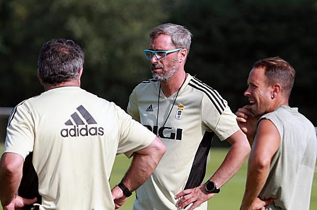 Sin Costas y con la duda de Dani Calvo en la última sesión