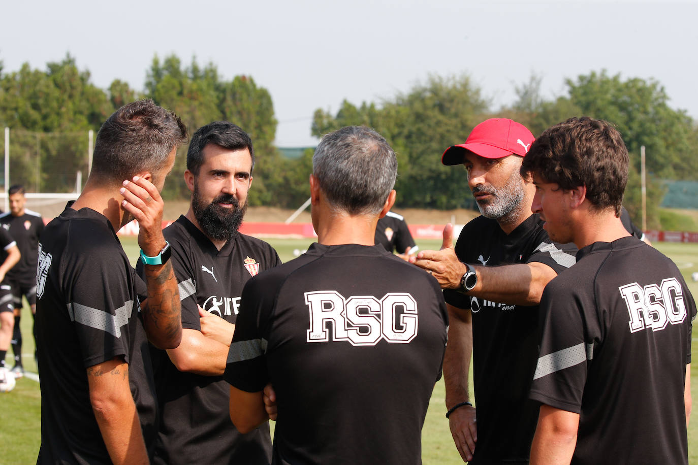 Fotos del Sporting: Partidillo de entrenamiento con mucha expectación