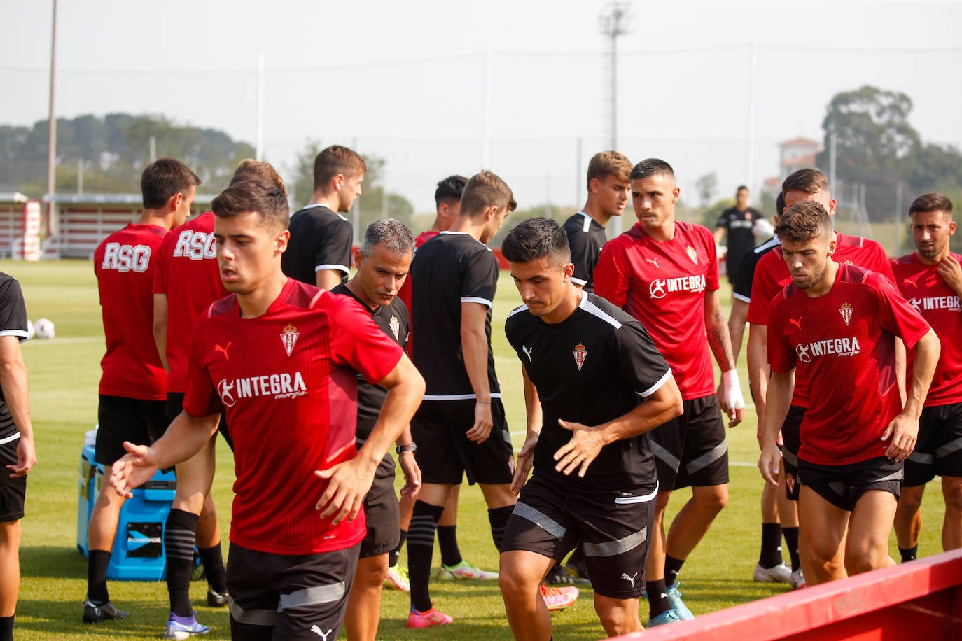 Fotos del Sporting: Partidillo de entrenamiento con mucha expectación