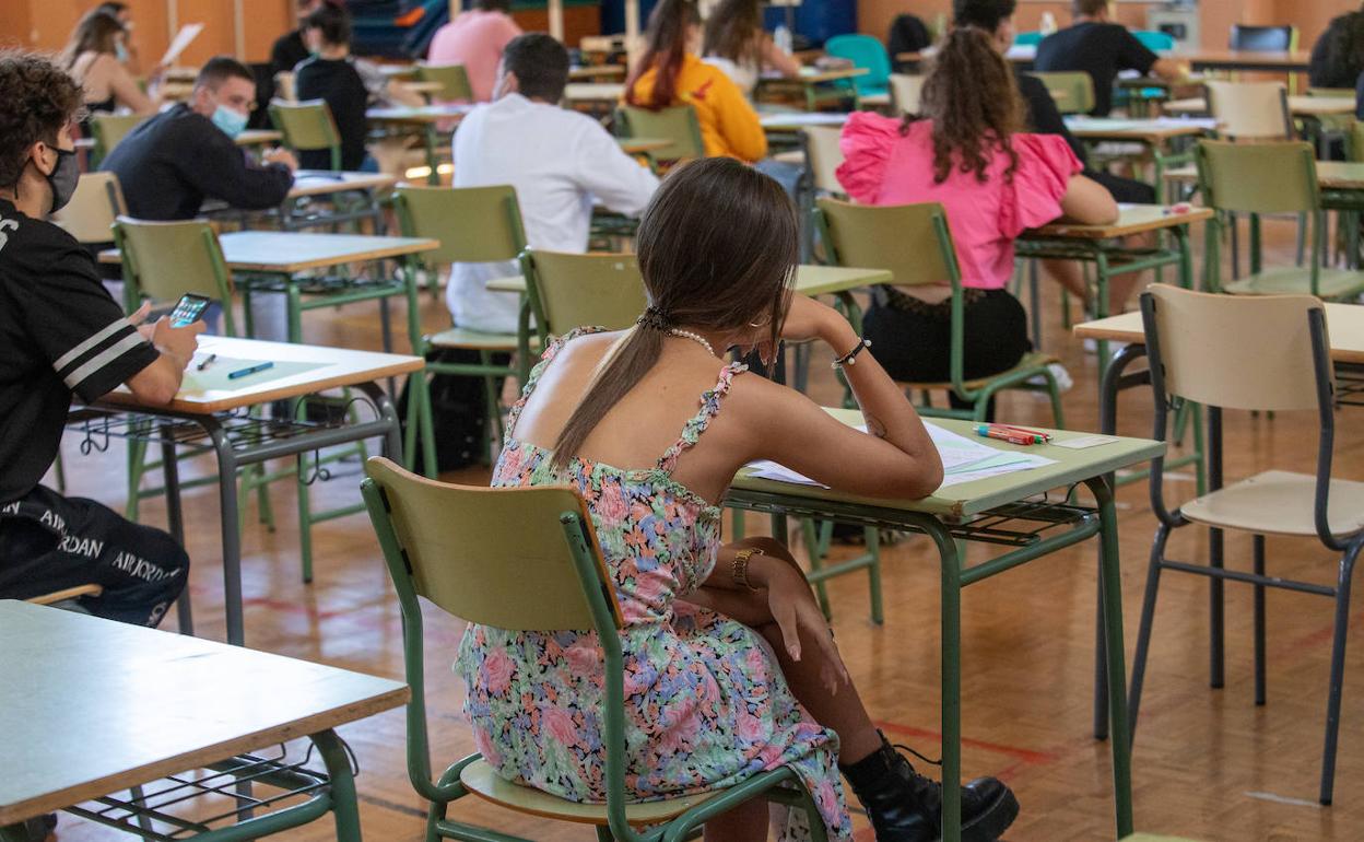 Convocatoria extraordinaria de la EBAU.