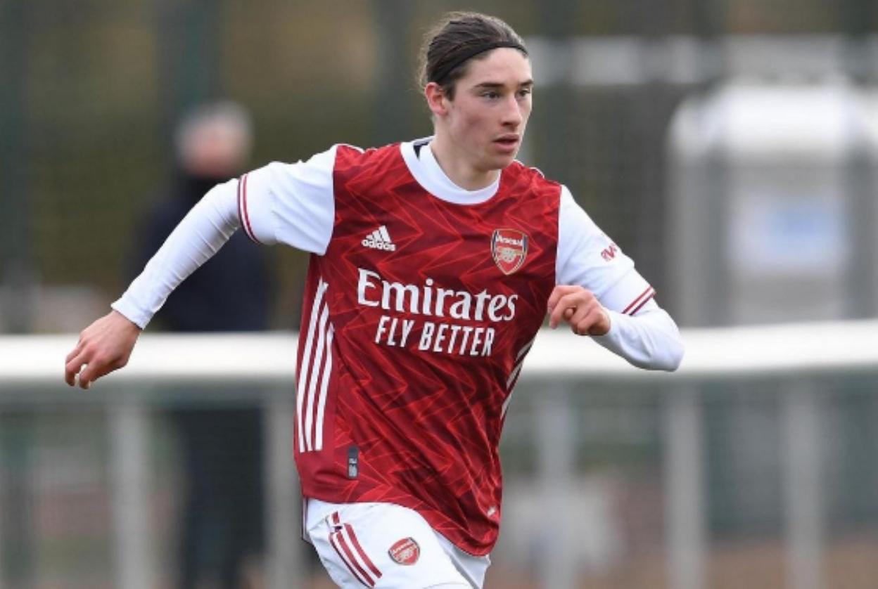 Marcelo Flores, en un partido con el Arsenal. 