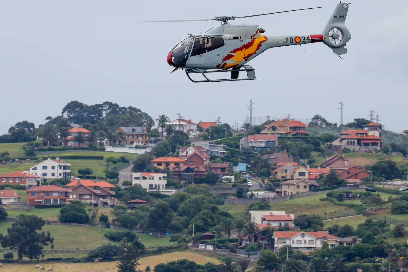 Fotos: Gijón ya disfruta del espectáculo del cielo