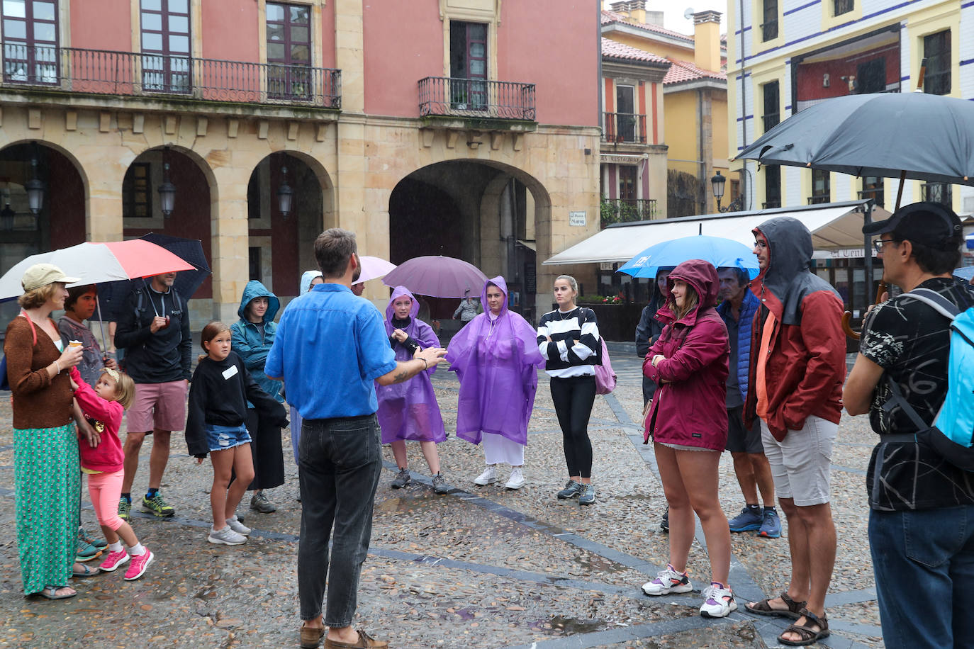 Fotos: Asturias vive una jornada casi otoñal en pleno verano