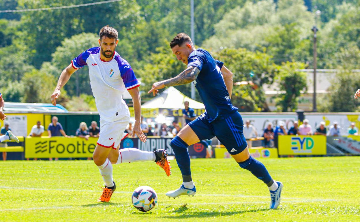 Una acción durante el partido 