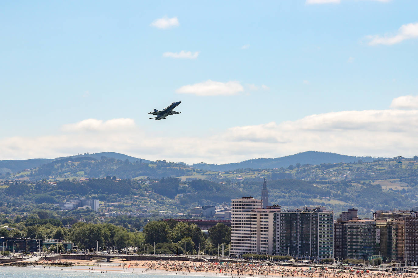 Fotos: Gijón disfruta de los preparativos del Festival Aéreo