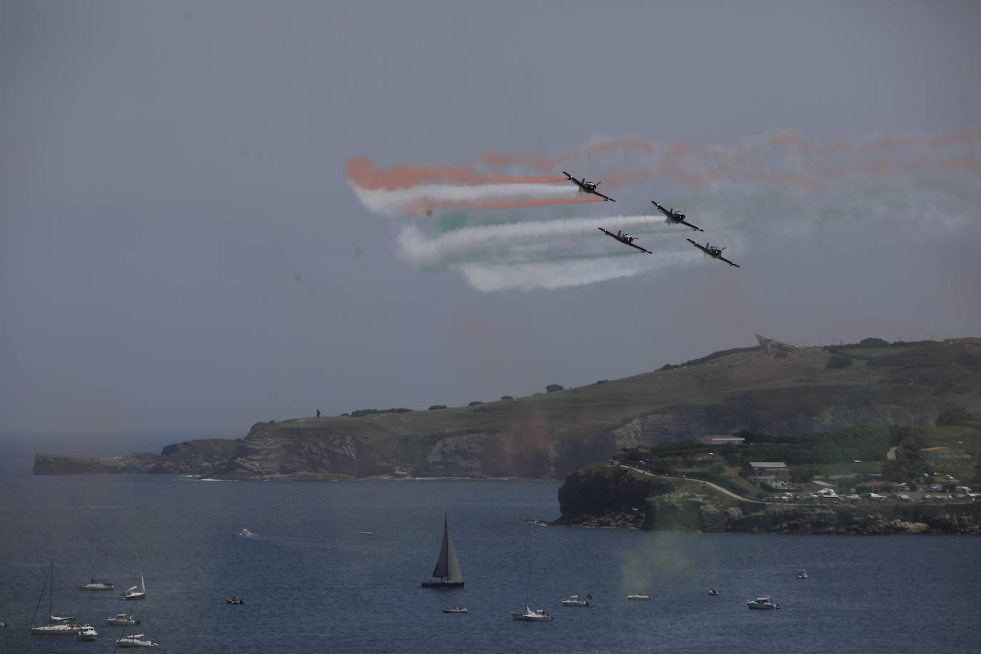 Fotos: Multitudinario y espectacular Festival Aéreo de Gijón