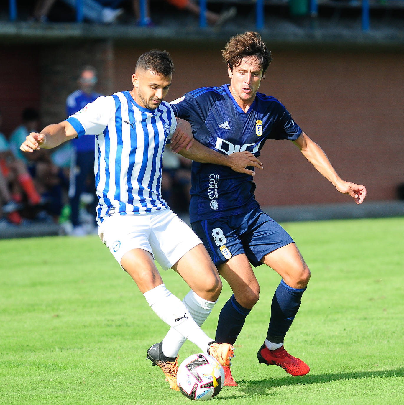 Fotos: Las mejores jugadas del Alavés - Real Oviedo