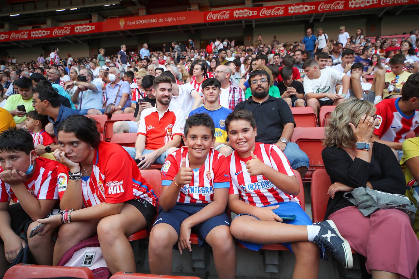 Fotos: Búscate en la presentación de los últimos fichajes del Sporting