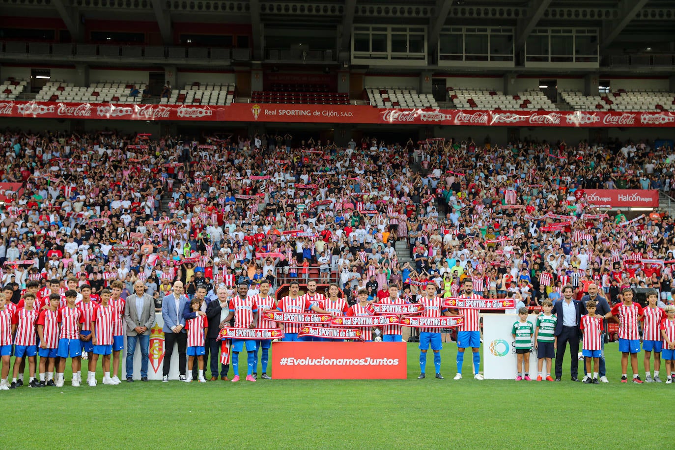 Fotos: Búscate en la presentación de los últimos fichajes del Sporting