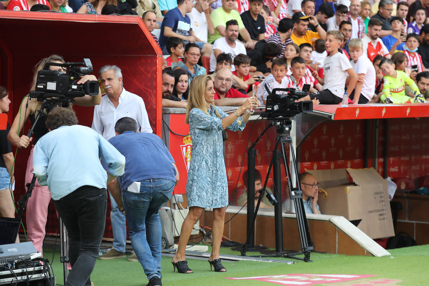 Fotos: Búscate en la presentación de los últimos fichajes del Sporting