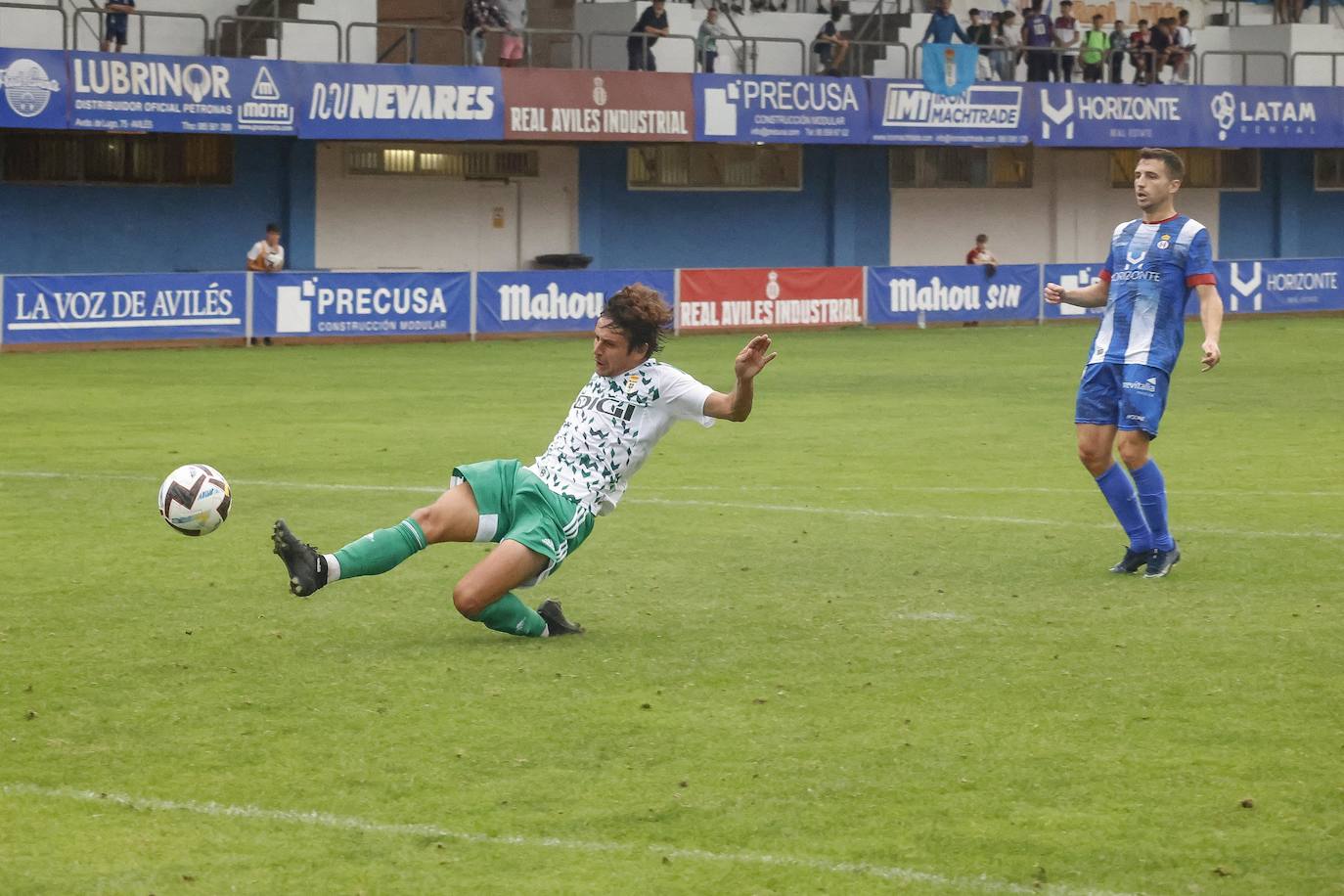 Fotos: Las mejores imágenes del Real Avilés - Real Oviedo