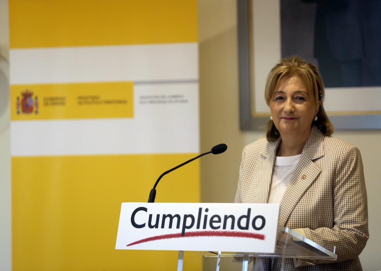 La delegada del Gobierno, Delia Losa, presentando el informe 'Cumpliendo'. 